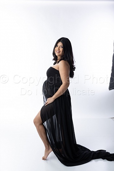 Shreya - maternity